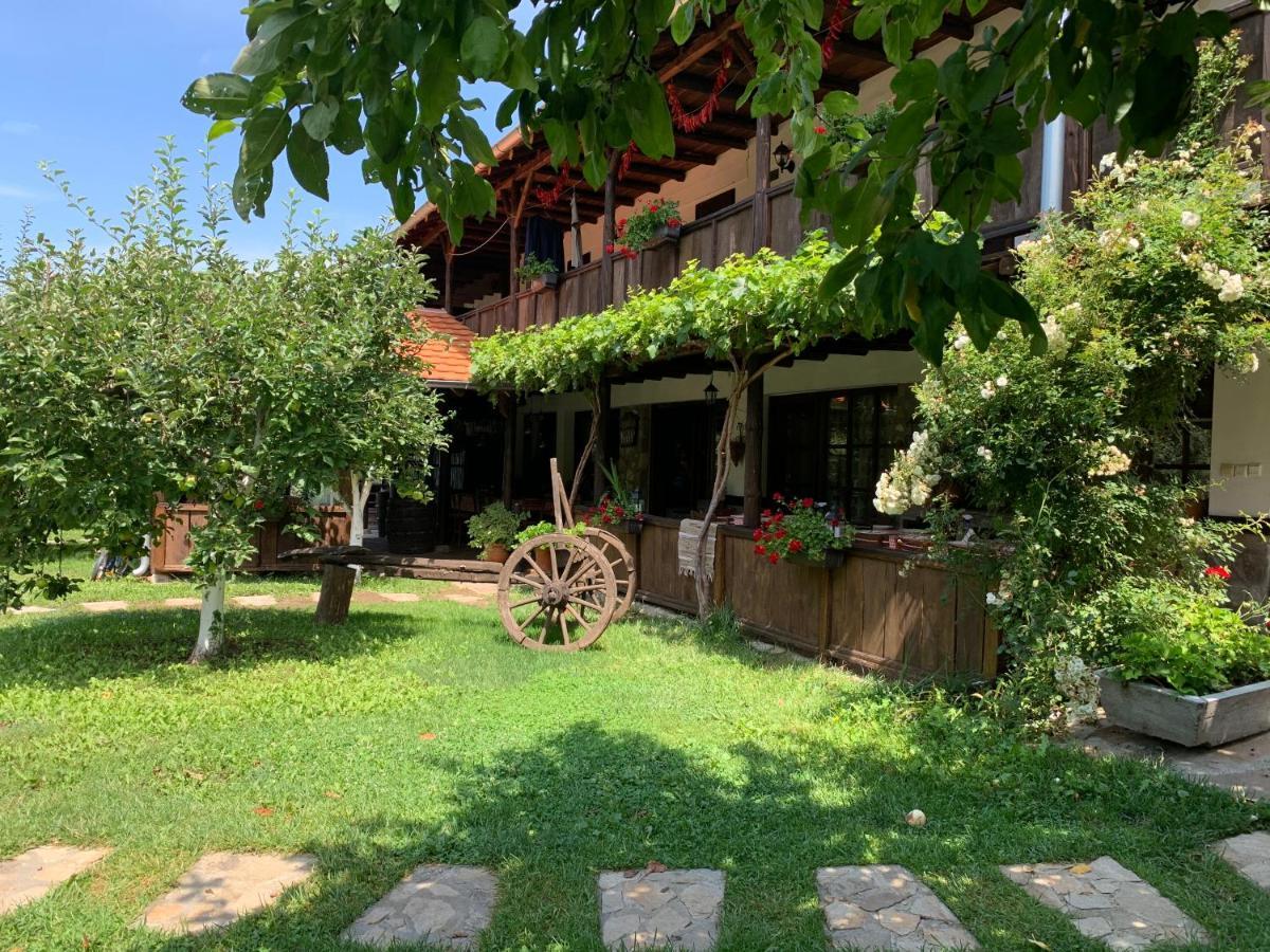 Konak Tosa Poganovo Exterior foto
