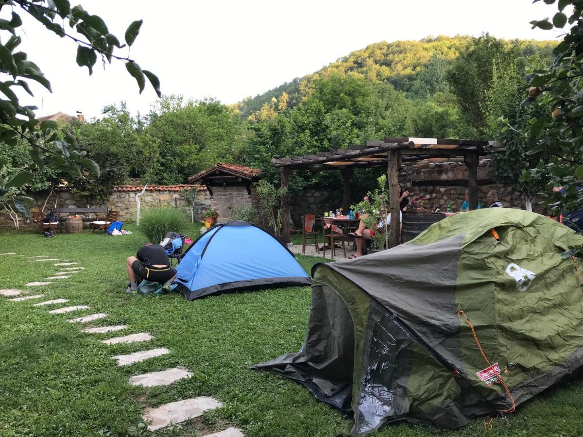 Konak Tosa Poganovo Exterior foto
