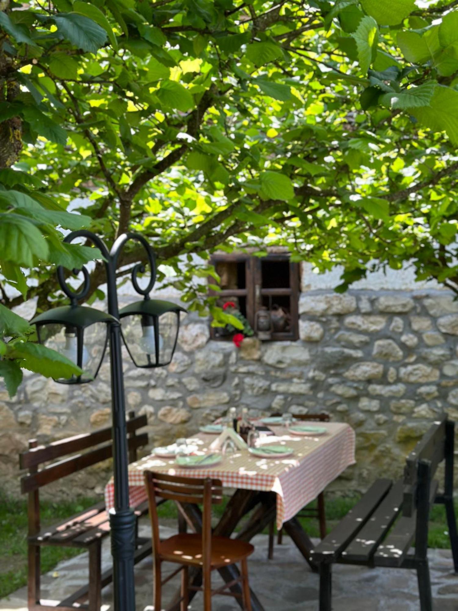Konak Tosa Poganovo Exterior foto